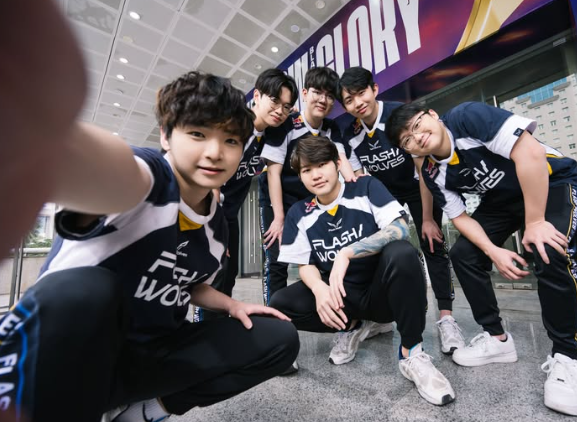 TRỰC TIẾP: FS vs BAC | PSG vs FW | SEMI FINALS - AIC 2025 (NGÀY 06/12) 6 flash wolwes co mat